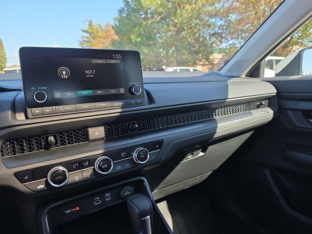 Certified 2025 Honda CR-V EX image 22
