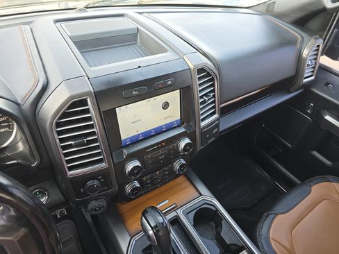 Used 2016 Ford F150 Limited w/ Trailer Tow Package image 38