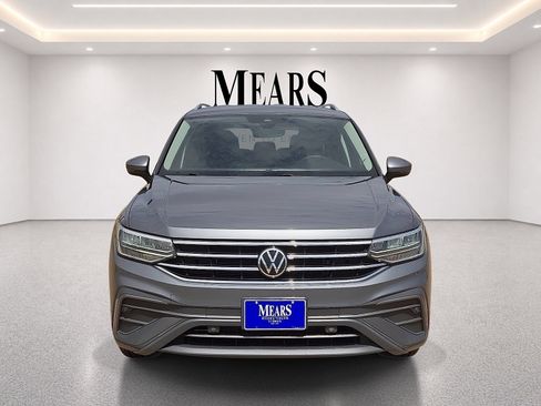 Used 2022 Volkswagen Tiguan SE FWD image 8