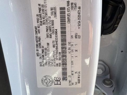 Used 2017 Ford F250 XLT w/ Advanced Security Pack image 39