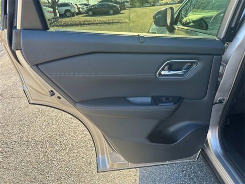 New 2026 Nissan Rogue Platinum w/ Platinum Premium Package image 15