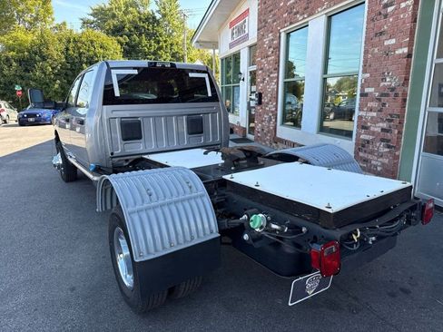 Used 2022 RAM 3500 SLT w/ Quick Order Package 2YG SLT image 7