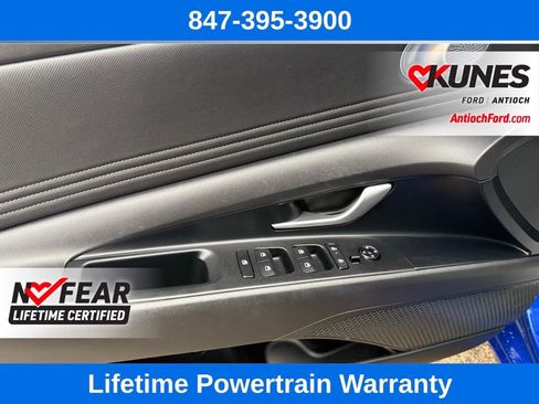 Used 2025 Hyundai Elantra SEL image 28