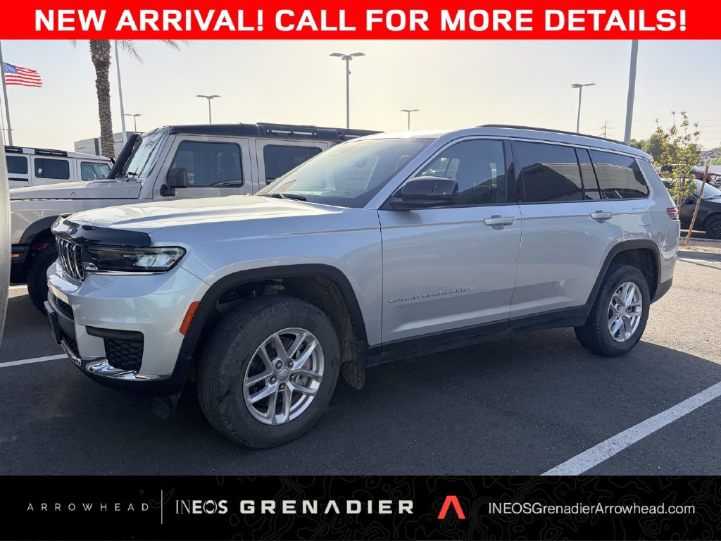 Used 2024 Jeep Grand Cherokee L Laredo w/ Luxury Tech Group I AWD/4WD image 1