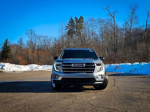 New 2026 GMC Acadia Elevation w/ Elevation Premium Package image 9