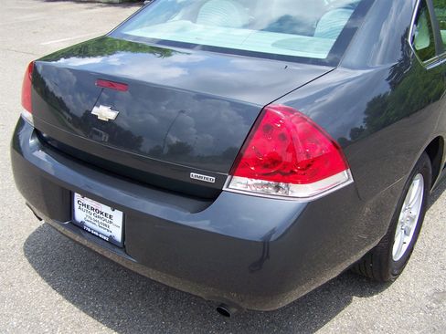 Used 2014 Chevrolet Impala Limited LS image 26