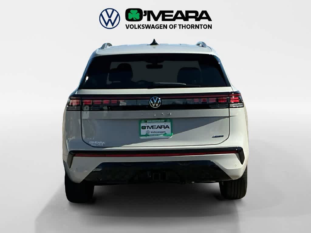 New 2027 Volkswagen Atlas SEL R-Line AWD/4WD image 4