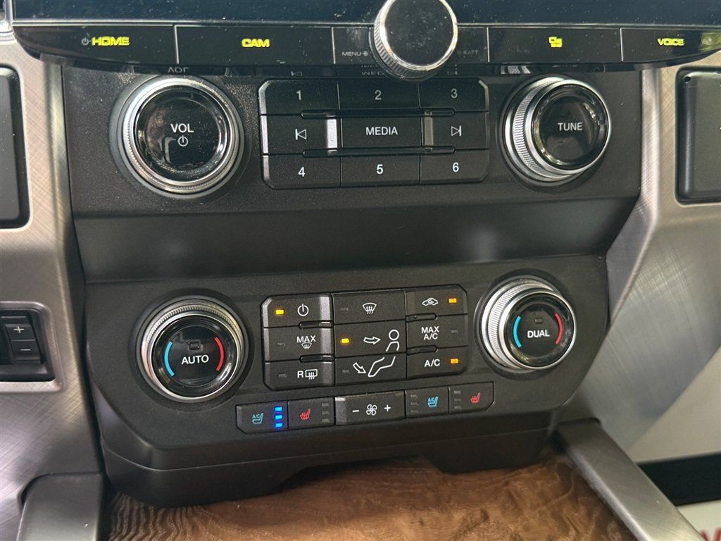 Used 2019 Ford F350 Limited w/ FX4 Off-Road Package AWD/4WD image 40