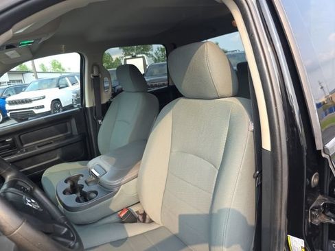 Used 2014 RAM 1500 Express w/ Black Ram 1500 Express Group AWD/4WD image 12