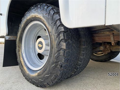 Used 2011 Chevrolet Silverado 3500 W/T image 25