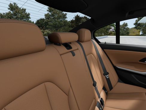 New 2026 BMW 330i Sedan w/ Premium Package image 10