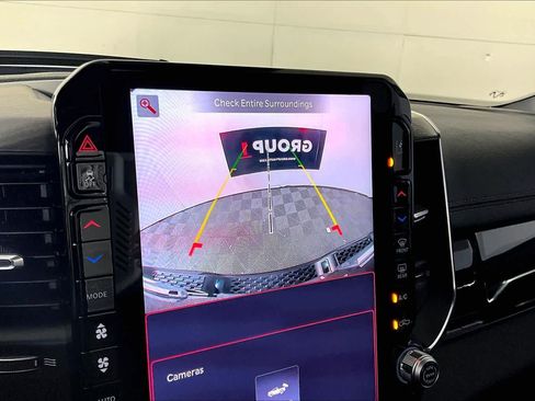 Used 2025 RAM 1500 Laramie image 26