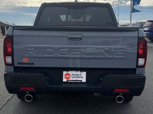 New 2026 Honda Ridgeline Black Edition image 4