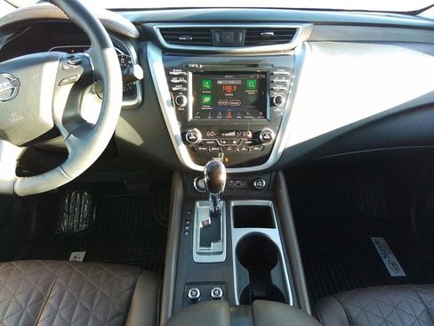 Used 2021 Nissan Murano Platinum w/ Cargo Package image 11