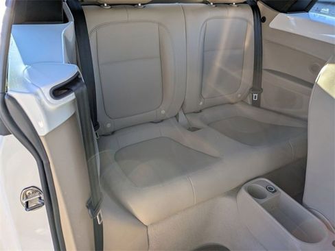 Used 2013 Volkswagen Beetle 2.5 image 28