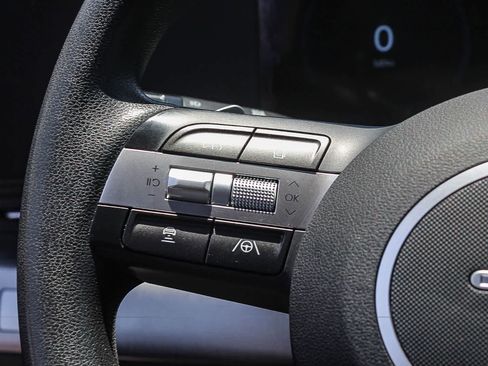 Certified 2024 Hyundai Kona SE FWD image 29