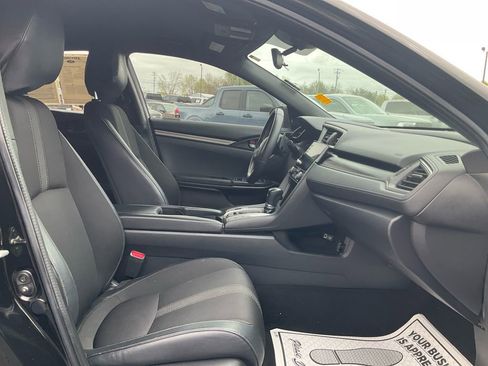 Used 2020 Honda Civic Sport image 12