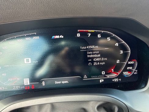 Used 2023 BMW M4 xDrive Competition w/ Executive Package AWD/4WD image 3