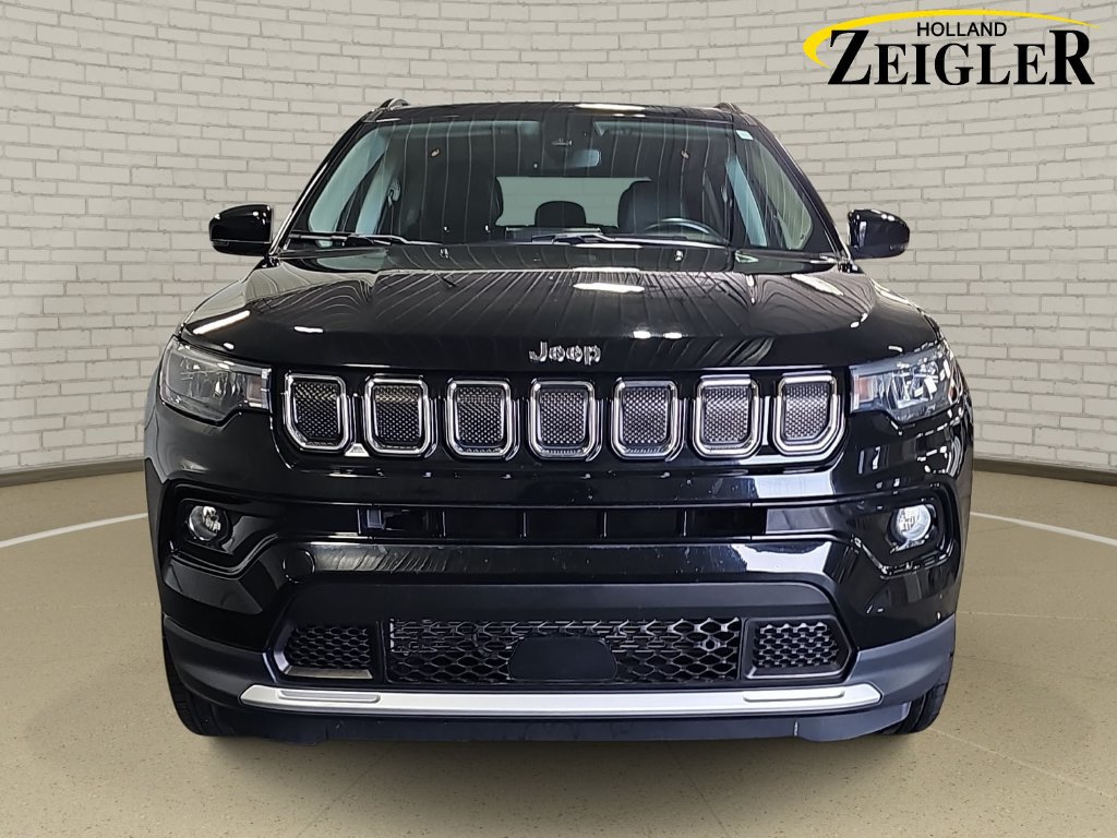 Used 2022 Jeep Compass Limited w/ Sun and Sound Group AWD/4WD image 4