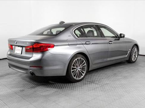 Used 2018 BMW 530e RWD image 8