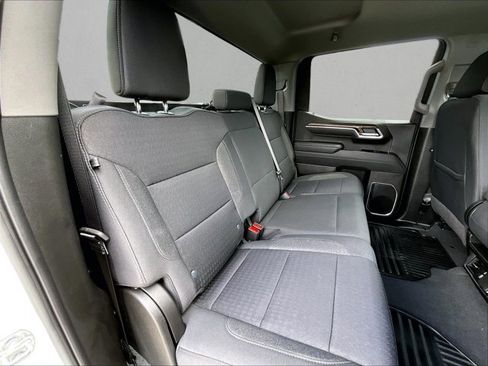 Used 2025 Chevrolet Silverado 1500 LT image 29