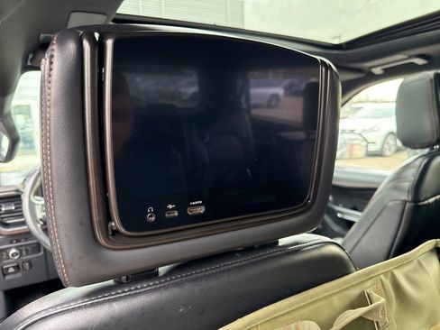 Used 2022 Ford Expedition Max Platinum image 56