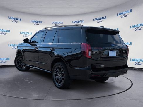 New 2025 Ford Expedition Platinum w/ Stealth Performance Package image 9