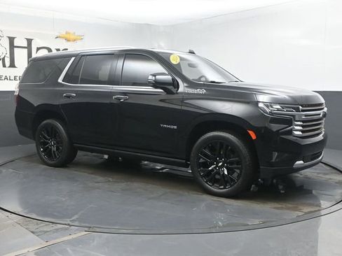 Used 2024 Chevrolet Tahoe High Country w/ Advanced Technology Package AWD/4WD image 6