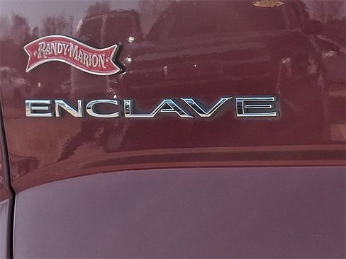 Used 2021 Buick Enclave Premium w/ Sun and Sites Package image 31