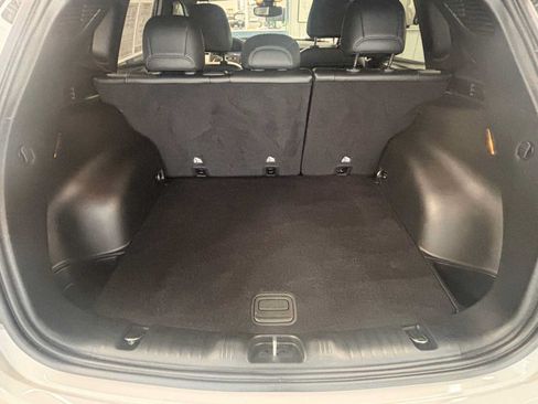 Certified 2024 Jeep Compass Limited w/ Mopar Graphics Package AWD/4WD image 5