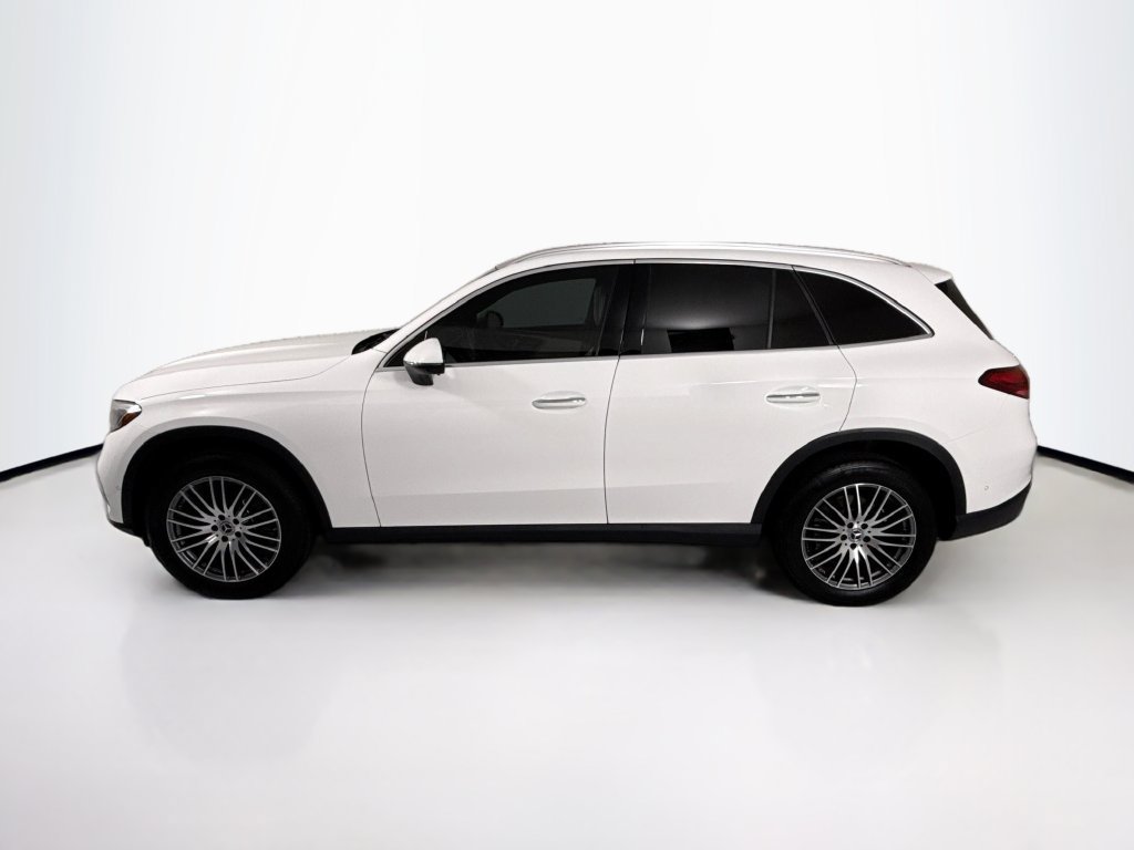 Certified 2026 Mercedes-Benz GLC 300 image 8