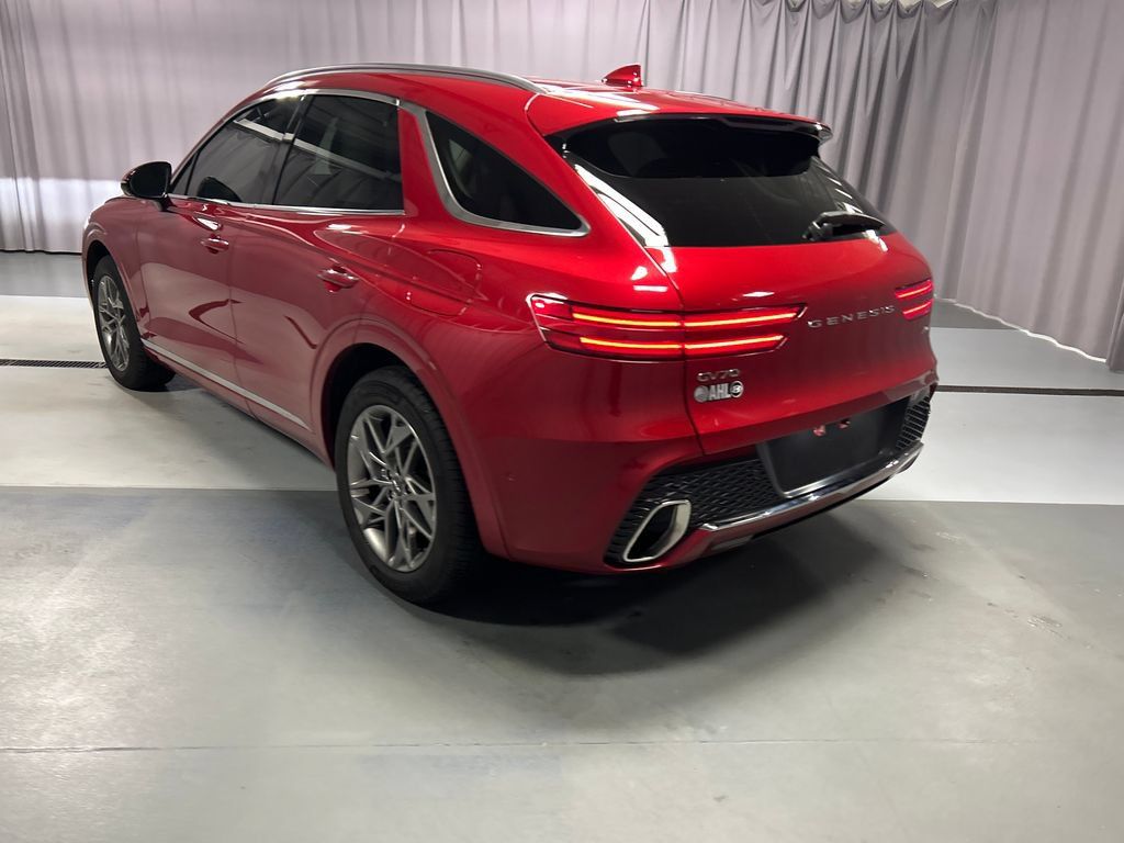 Used 2022 Genesis GV70 2.5T w/ Advanced Package AWD/4WD image 5