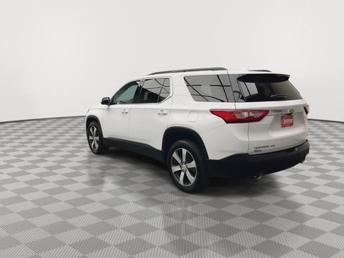 Certified 2020 Chevrolet Traverse LT w/ LT Premium Package AWD/4WD image 41