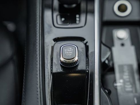 Used 2023 Volvo XC90 B6 Plus w/ Protection Package image 26