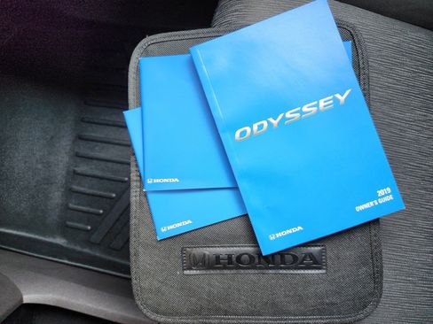 Used 2019 Honda Odyssey EX image 22