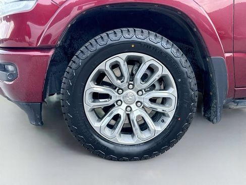 Used 2022 RAM 1500 Laramie AWD/4WD image 37