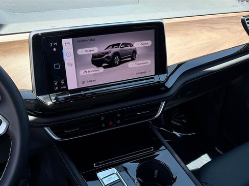 New 2026 Volkswagen Atlas SE FWD image 27