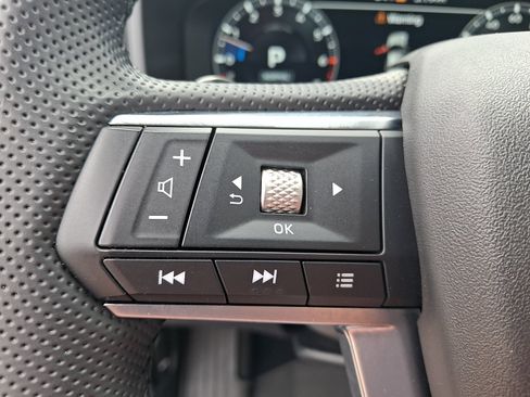 Used 2024 Mitsubishi Outlander SE AWD/4WD image 21