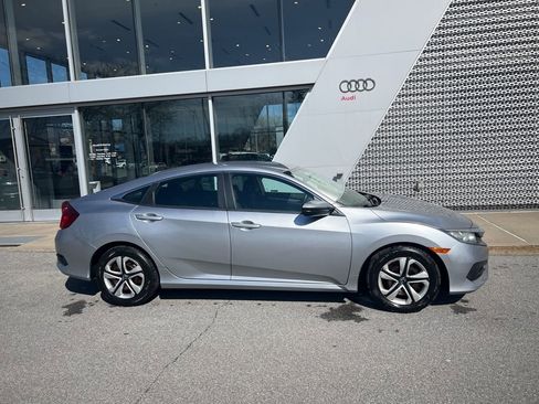 Used 2018 Honda Civic LX image 14