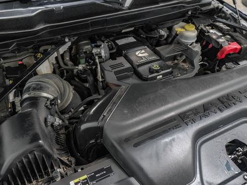 Used 2024 RAM 3500 Big Horn w/ Night Edition AWD/4WD image 57