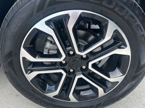 Used 2022 Jeep Compass Limited w/ Sun and Sound Group AWD/4WD image 34