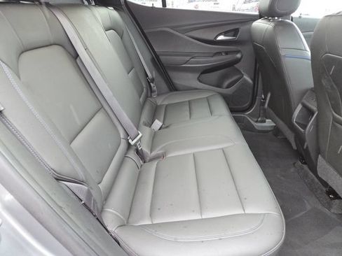 Used 2024 Buick Envista Sport Touring w/ Convenience I Package FWD image 25