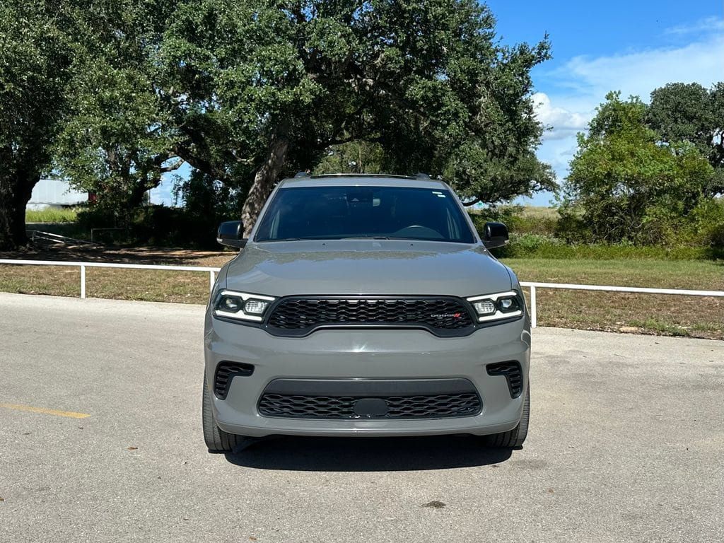 Used 2024 Dodge Durango GT AWD/4WD image 2