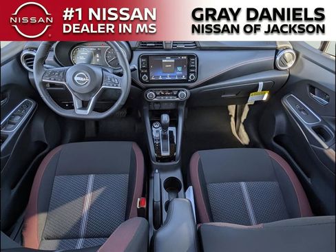 New 2025 Nissan Versa SR image 7