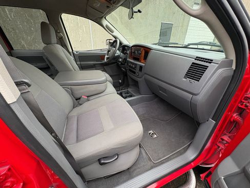 Used 2006 Dodge Ram 3500 Truck SLT image 32