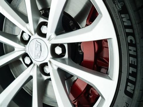 Used 2018 Cadillac CTS V w/ Carbon Fiber Package RWD image 22