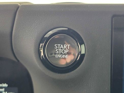 Used 2024 Lexus GX 550 image 31