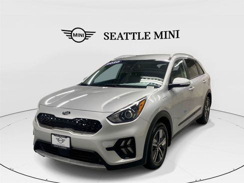 Used 2020 Kia Niro EX FWD image 1