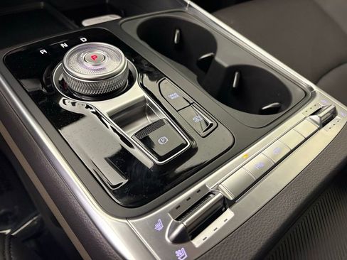 New 2026 Kia Carnival SX image 33