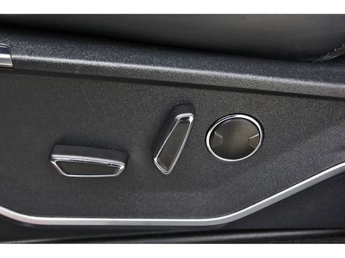 Used 2025 Ford F150 Raptor AWD/4WD image 22